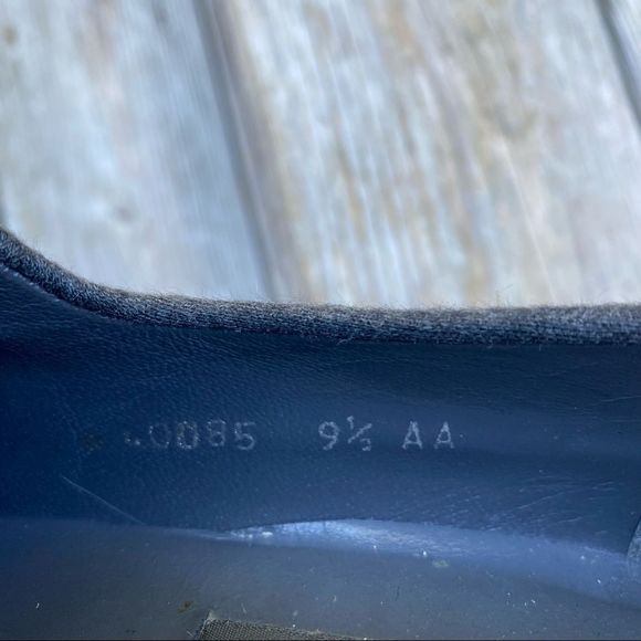 Stuart Weitzman Gray Wool chunky heel loafers 9.5 - Picture 7 of 9